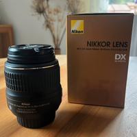 Obiettivo Nikon 18-55mm f/3.5-5.6G ED II