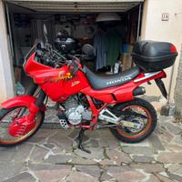 Honda Dominator NX 650