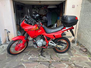 Honda Dominator NX 650