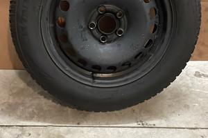 Gomme da neve con cerchi 185/65 r15 88t