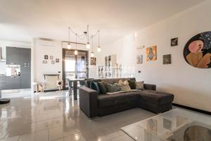 OLGIATE OLONA - TRILOCALE CON DOPPI SERVIZI