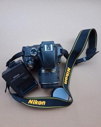 Fotocamera Reflex digitale Nikon d3300 18-55mm VR