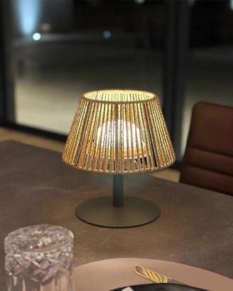 Lampada da tavolo