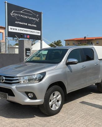 Toyota Hilux 2.4 D-4D 4WD 4 porte Double Cab Comfo