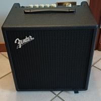 Amplificatore Fender per basso