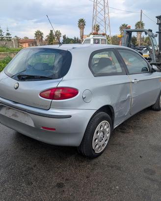 Alfa romeo 147 937 1.6 16v t.spark -ricambi