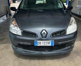 RENAULT Clio 1.5 Diesel