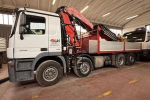 Camion gru cassone fisso Mercedes Actros 32.41