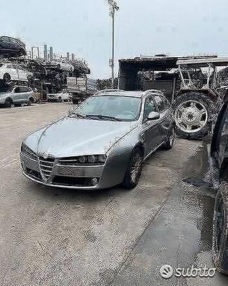 Alfa romeo 159 1.9 JTD RICAMBI