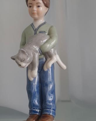 bimbo con gatto 