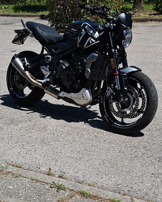 Triumph trident 660 