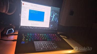 ASUS ROG Strix Scar 16 G635LR  Ultra 9,64GB 5070TI