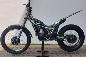 VERTIGO _300cc DOUGIE LAMPKIN REPLICA 2023