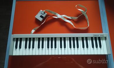 Music 64 con Keyboard Interface Vintage