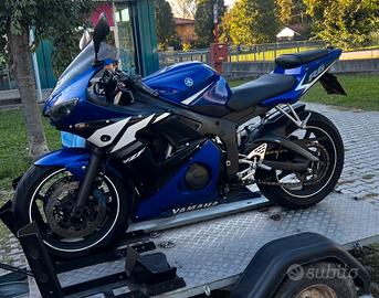 Yamaha R6 2003