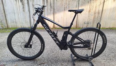 montainbike elettrica Scott taglia L