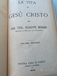 Libro religioso antico