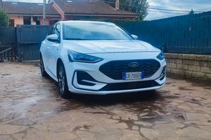 Ford focus st line X  1.0 125 CV Hybrid 