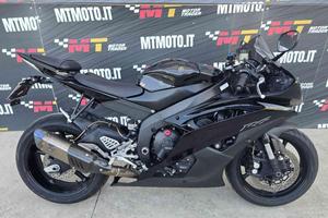 YAMAHA YZF R6 Completo Akrapovic Video 360
