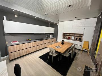 CUCINA LAMINATO LINEARE CON VANO A GIORNO