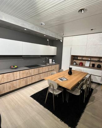 CUCINA LAMINATO LINEARE CON VANO A GIORNO
