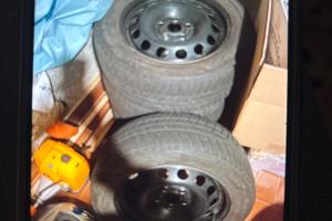 Gomme con cerchi in ferro