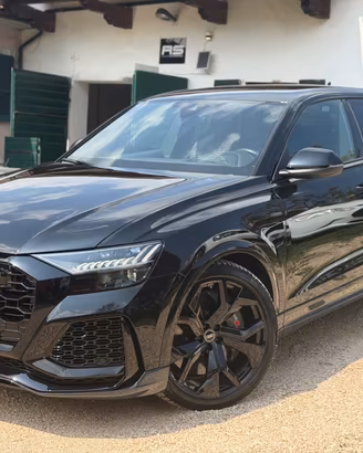 Audi RSQ8 TFSI V8 QUATTRO CARBOCERAMIC BANGOLUFSEN