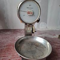 Bilancia ad ago Italiana Macchi