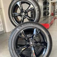 Cerchi Audi 19 pollici con gomme incluse.