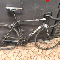 Bici da corsa CUBE GTC AGREE shimano 105 carbonio