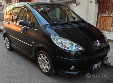 Peugeot 1007 Happy