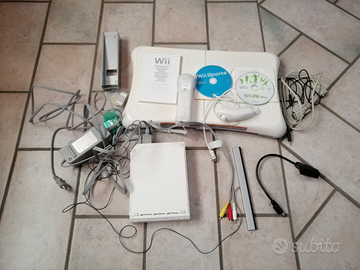 Nintendo Wii Sports + Wii Balance Board