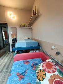 Letti su due livelli per camera doppia