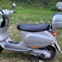 Piaggio Vespa 125 ET4 - 2003