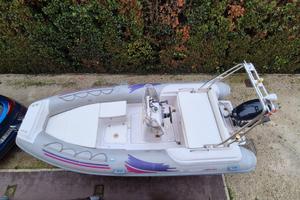 Gommone Jolly King 490 pronto all'uso