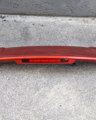 Spoiler posteriore Renault Clio IV con terzo stop