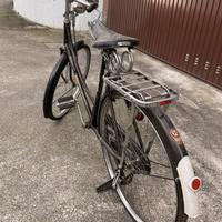 Bicicletta con freni bacchette