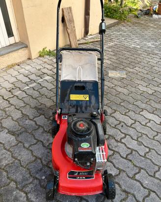 Tagliaerba Efco motore a scoppio