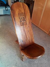 Sedia etnica tribale asiatica