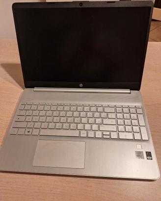 LAPTOP HP (prezzo trattabile)