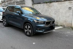 Volvo XC40 T3 Momentum Core