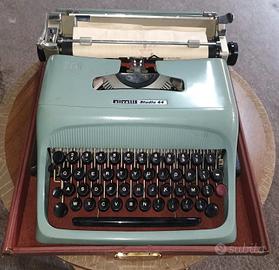 macchina da scrivere Olivetti studio 44