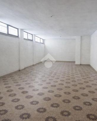MONOLOCALE A REGGIO NELL'EMILIA