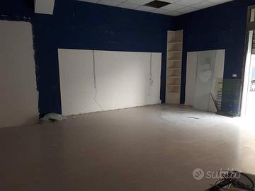 Locale commerciale piano terra