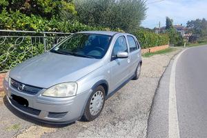 Opel corsa 1000 GPL