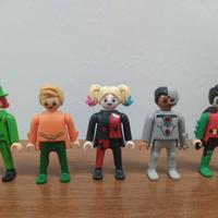 9 personaggi Playmobil DC
