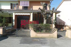 Villa bifamiliare Bondeno [Cod. rif V0003VRG]