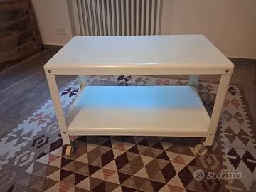 Tavolino Ikea in metallo con ruote