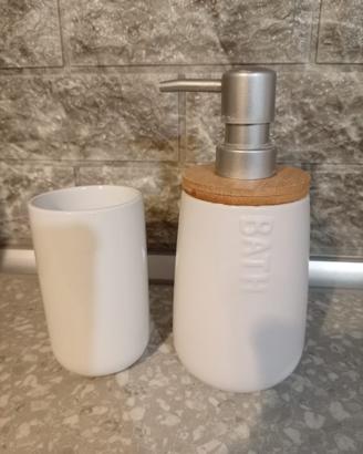 Set di accessori da bagno