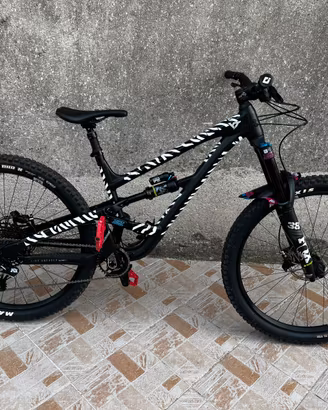 Yt industries capra core2